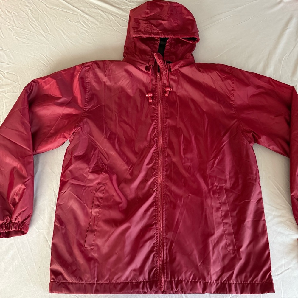 Totes Windbreaker Jacket Mens Red Full Zip Removable Hood Soft Lined Pockets NWT